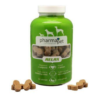 Pharma.Pet Relax харчова добавка для зниження рівня стресу у собак, 235 гр 646 грн фото